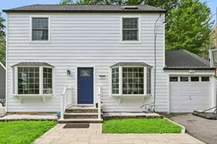 43 Amherst Pl, Livingston, NJ 07039 - Photo 1