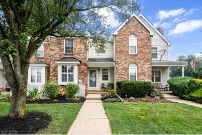 73 Crickhollow Ct, Hillsborough Township, NJ 08844 - Photo 1