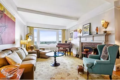 375 Mt Prospect Ave #6B, Newark, NJ 07104 - Photo 1