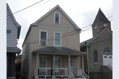 187 Gordon St, Perth Amboy, NJ 08861 - Photo 1