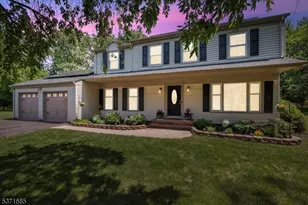 8 Grafton Ct, Hillsborough Township, NJ 08844 - Photo 1