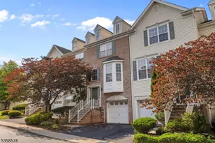 25 Hope St, Lopatcong Township, NJ 08865 - Photo 1