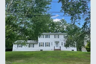 54 Knollwood Dr, Livingston, NJ 07039 - Photo 1