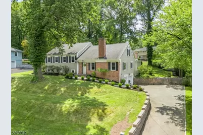 6 Sharon Rd, Springfield, NJ 07081 - Photo 1