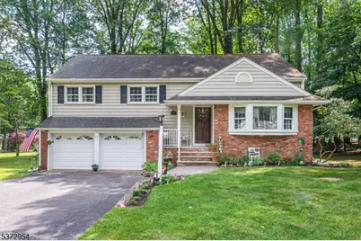 17 Grove Ave, Morris Plains, NJ 07950 - Photo 1