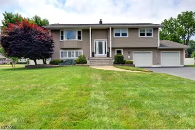 19 Reynolds Rd, Pequannock Township, NJ 07440 - Photo 1