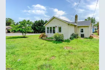 6 Main St, Helmetta, NJ 08828 - Photo 1