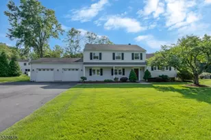 981 Chambers Ct, Bridgewater, NJ 08807 - Photo 1