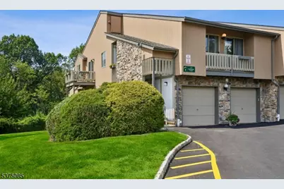 4 Buchanon Ct, West Orange Township, NJ 07052 - Photo 1