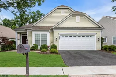 125 Stone Manor Dr, Franklin Township, NJ 08873 - Photo 1