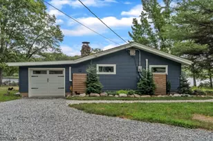 939 Plymouth Lake Dr, Stillwater, NJ 07860 - Photo 1