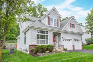 103 Ondish Ct, Mount Arlington, NJ 07856 - Photo 1