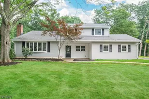 21 Manchester Dr, Hanover Township, NJ 07981 - Photo 1