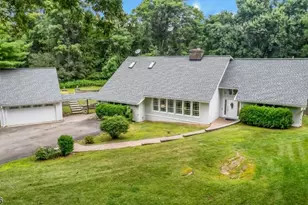 138 Meadows Rd, Lafayette, NJ 07848 - Photo 1