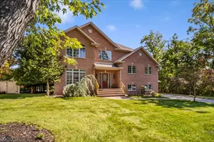 12 Notch Park Rd, Little Falls Township, NJ 07424 - Photo 1