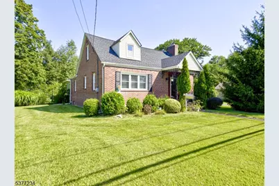 827 Huff Ave, Manville, NJ 08835 - Photo 1