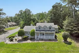 249 Meetinghouse Ln, Mountainside, NJ 07092 - Photo 1