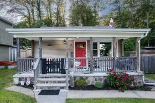 28 Jefferson Trail, Hopatcong, NJ 07843 - Photo 1