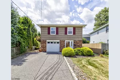 105 Centerton Dr, Parsippany, NJ 07054 - Photo 1