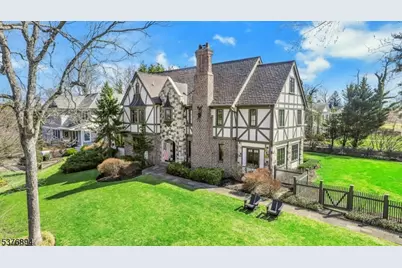 10 Templar Way, Summit, NJ 07901 - Photo 1