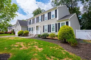 71 Buckland Dr, Hillsborough Township, NJ 08844 - Photo 1