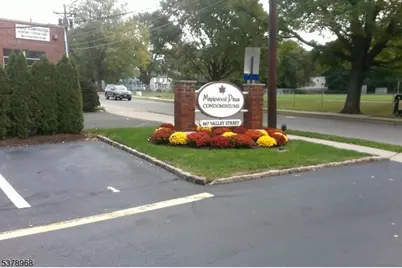 467 Valley St #2G, Maplewood, NJ 07040 - Photo 1