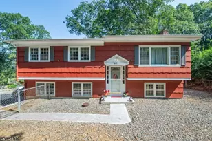 621 Succasunna Rd, Roxbury Township, NJ 07850 - Photo 1