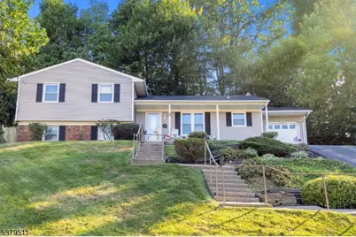 7 Doreen Ct, Rockaway Township, NJ 07866 - Photo 1