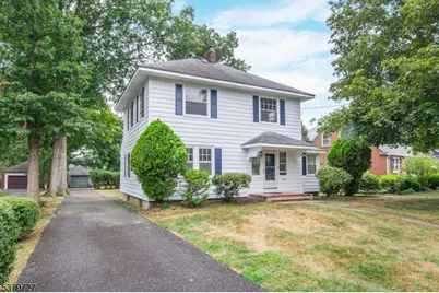 50 Franklin Pl, Morris Plains, NJ 07950 - Photo 1