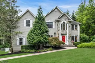 8 Sir Arthurs Ct, Sparta Township, NJ 07871 - Photo 1