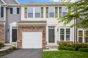 31 Woodland Wy, Mount Arlington, NJ 07856 - Photo 1
