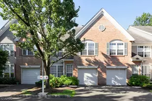 4 Winters Ct, Clark Township, NJ 07066 - Photo 1