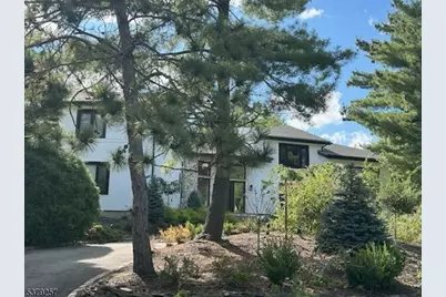 15 Rainbow Ridge Dr, Livingston, NJ 07039 - Photo 1