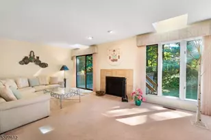 35 Monett Ct, Parsippany, NJ 07950 - Photo 1