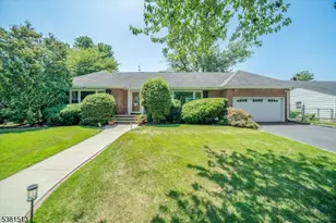 387 Hillside Ave, Springfield, NJ 07081 - Photo 1