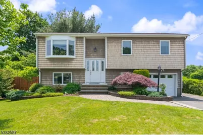 16 Arlington Ave, Mount Arlington, NJ 07856 - Photo 1