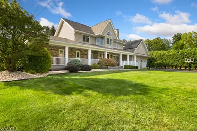 85 Mountain Ridge Dr, Wayne, NJ 07470 - Photo 1