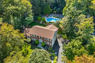 43 Round Hill Rd, Kinnelon, NJ 07405 - Photo 1