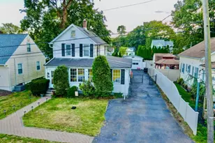 31 Poplar St, Bloomingdale, NJ 07403 - Photo 1