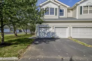 41 Alexandra Way, Clinton, NJ 08809 - Photo 1