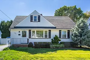 27 Serven Pl, Clifton, NJ 07011 - Photo 1