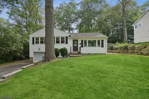 536 Snyder Ave, Berkeley Heights Township, NJ 07922 - Photo 1