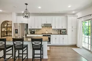 56 Albert Ct, Randolph Township, NJ 07869 - Photo 1