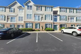 225 Windmill Ct, Lopatcong Township, NJ 08865 - Photo 1