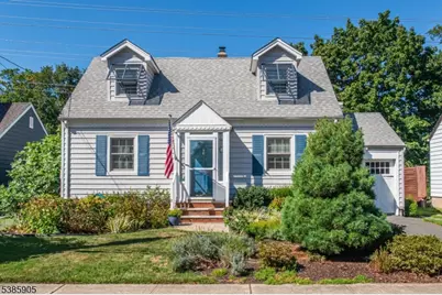 175 Knollwood Ter, Clifton, NJ 07012 - Photo 1