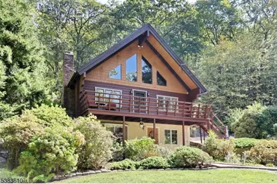 315 Kinnelon Rd, Kinnelon, NJ 07405 - Photo 1