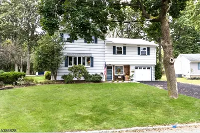 12 Ahern Way, Roseland, NJ 07068 - Photo 1