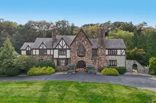 14 Jenna Ct, Scotch Plains Township, NJ 07076 - Photo 1