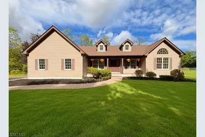 29 Green St, Hope Township, NJ 07825 - Photo 1