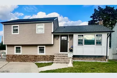 31 Carolynn Rd, Elizabeth, NJ 07201 - Photo 1